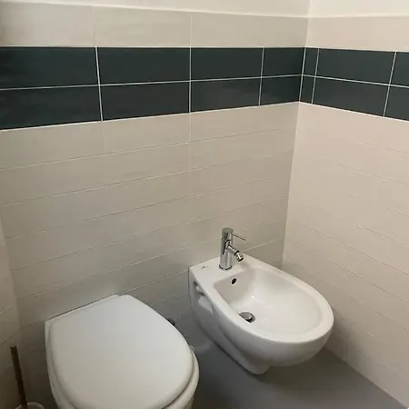 Caracalla Two Bedroom Apartment *